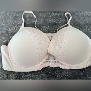 MUST BUNDLE Laura Ashley